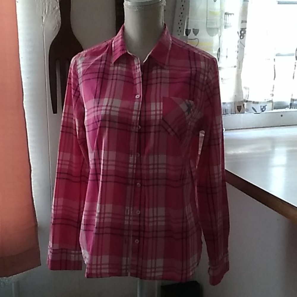 Size Large  long sleeve bottom down flannel  top